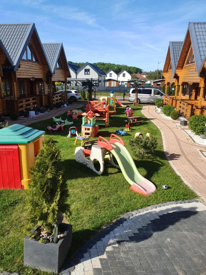 Domki Letniskowe Paradise Rewal Eksteriør bilde